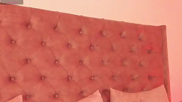 Snapshot of regina_noctixx chatting on 11.24.25 regina noctixx online show from 11.24.25