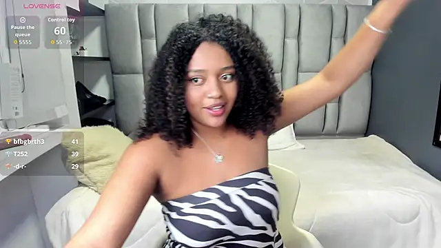 Snapshot of Natasha_rose__ chatting on 09.28.25 Natasha rose online show from 09.28.25