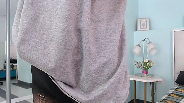 Snapshot of Sunshine_gh1 chatting on 04.10.26 Sunshine gh1 online show from 04.10.26