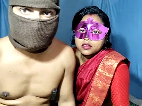 Snapshot of cute1gfbf chatting on 12.22.25 cute1gfbf online show from 12.22.25