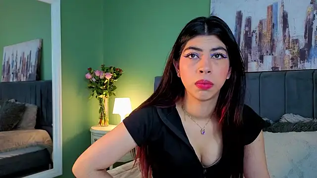 Cassie bloom online show from 04.03.26