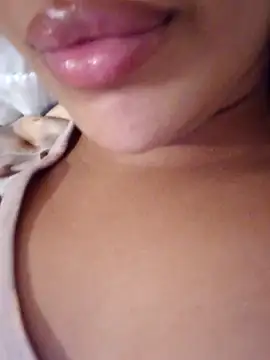 Sexlove1xo online show from 10.10.25