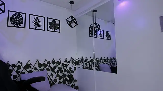 Anniie  Evans online show from 03.17.25