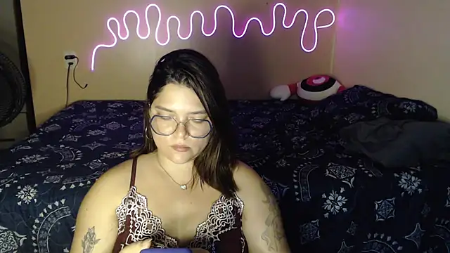 GoddessChaar online show from 12.04.25