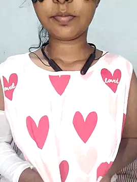 Snapshot of Ashugril_hot chatting on 03.15.25 Ashugril hot online show from 03.15.25