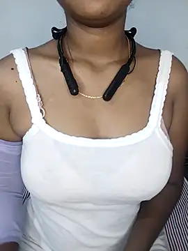 Snapshot of Ashugril_hot chatting on 11.01.25 Ashugril hot online show from 11.01.25