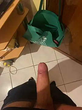 mikekmi21 online show from 02.24.25