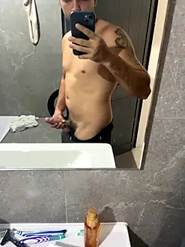 mikekmi21 online show from 09.17.25