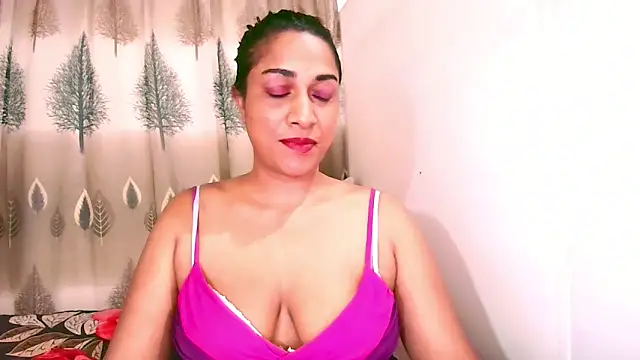 Snapshot of Indian_Erotic69 chatting on 05.14.26 Indian Erotic69 online show from 05.14.26