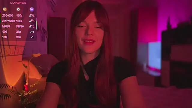 CherryRed Girl online show from 04.12.26