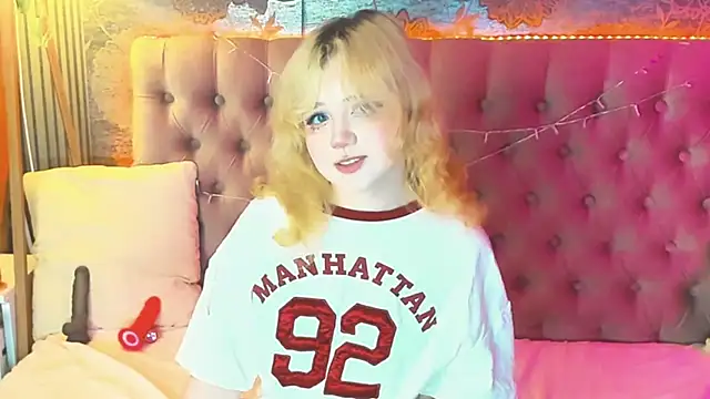 EmilyAngells online show from 05.21.26