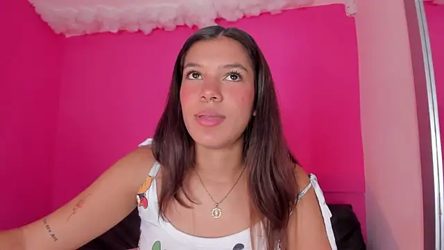 violett 24  online show from 03.08.25