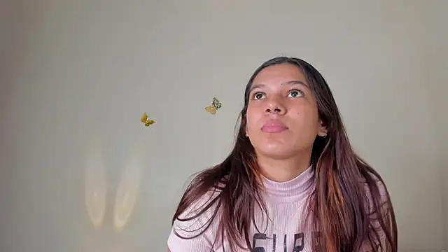 violett 24  online show from 10.22.25