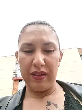 Megan-01- online show from 03.10.25