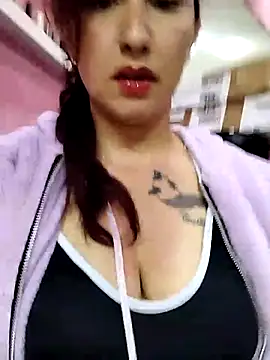 Megan-01- online show from 03.11.25