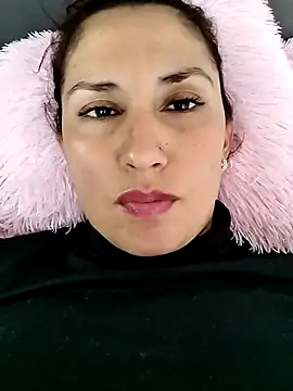 Megan-01- online show from 03.21.25