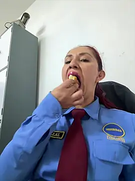 Megan-01- online show from 04.02.26