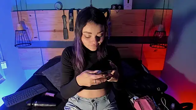 ChloeAllennn online show from 12.19.25