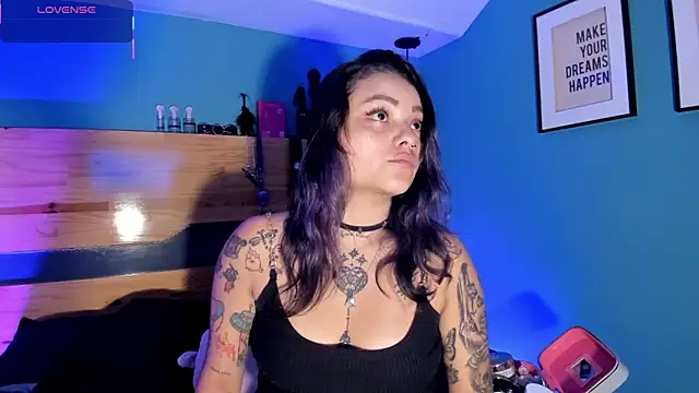 ChloeAllennn online show from 03.06.26