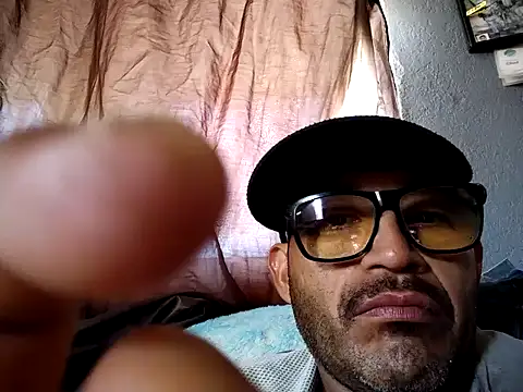 Mrpito7878 online show from 02.25.25