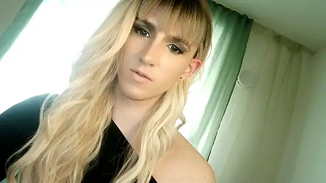 Snapshot of hellenspellman chatting on 03.07.25 hellenspellman online show from 03.07.25