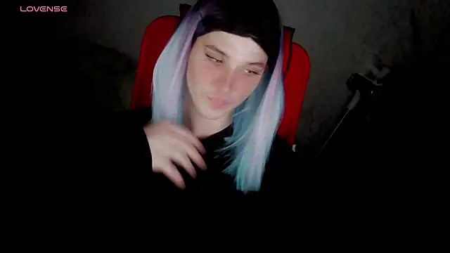 Snapshot of hellenspellman chatting on 10.27.25 hellenspellman online show from 10.27.25