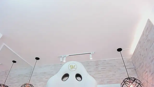 celene midnight online show from 01.12.26