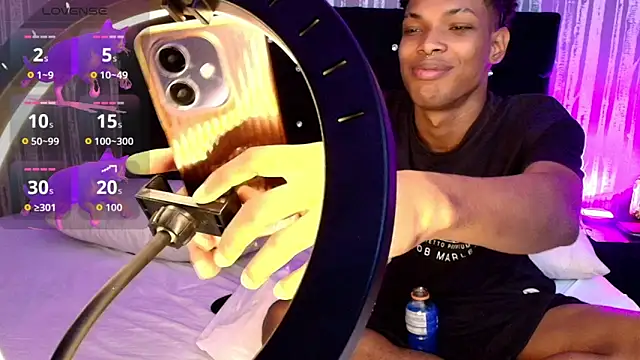 Snapshot of khler_Angelis chatting on 12.14.25 khler Angelis online show from 12.14.25