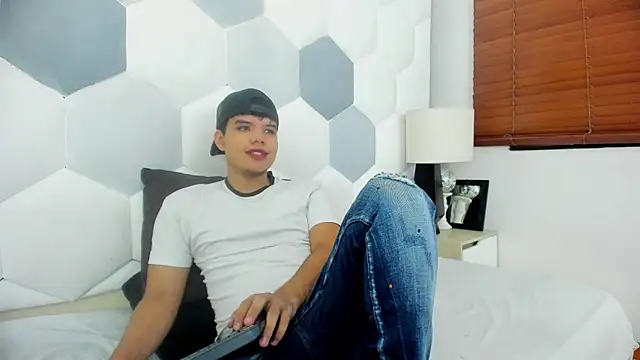 Axel Forte online show from 03.07.26