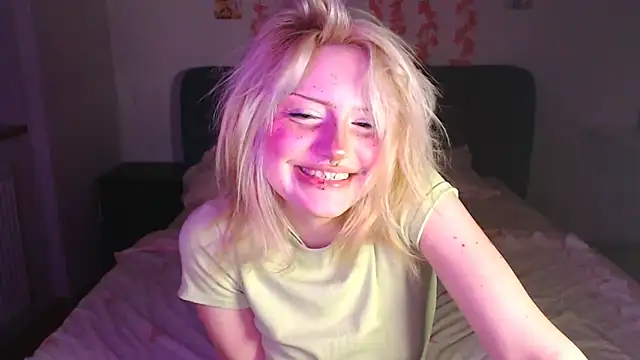 KimiSakura online show from 04.15.26