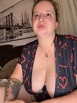 curvy eina online show from 07.09.26