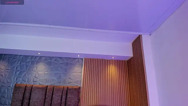 Ivaannaa  online show from 03.28.26