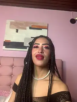 MichelleDiaz Pink online show from 02.28.25