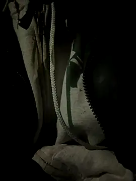 MichelleDiaz Pink online show from 12.20.25