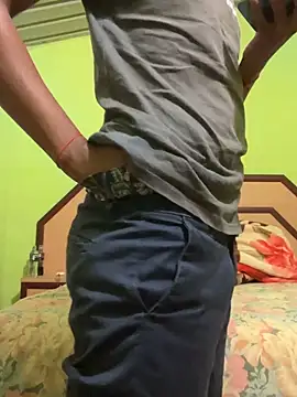 BttmGuy01 online show from 04.07.26