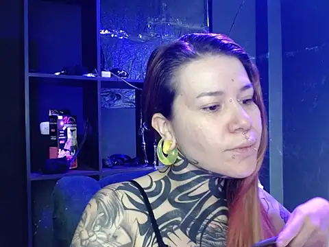 Snapshot of Pandora_9666 chatting on 11.04.25 Pandora 9666 online show from 11.04.25