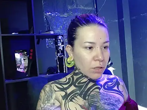 Snapshot of Pandora_9666 chatting on 11.26.25 Pandora 9666 online show from 11.26.25