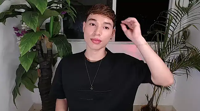 Snapshot of cod_dolll chatting on 02.26.25 cod dolll online show from 02.26.25