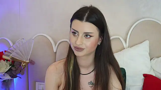 Alice Voss online show from 04.16.26