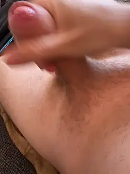 Snapshot of yimike chatting on 03.20.25 yimike online show from 03.20.25