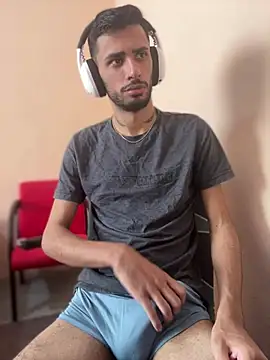 Snapshot of iendriw chatting on 03.13.25 iendriw online show from 03.13.25