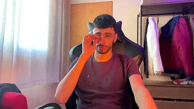 Snapshot of iendriw chatting on 09.09.25 iendriw online show from 09.09.25