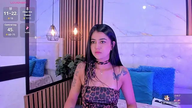 Snapshot of Madyson18 chatting on 03.30.26 Madyson18 online show from 03.30.26