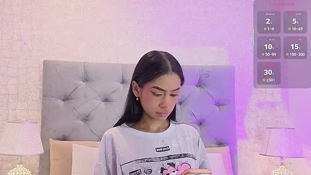 ChloeMoon9 online show from 03.20.26