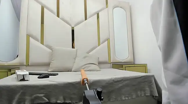 Snapshot of Kendall_6669 chatting on 02.27.25 Kendall 6669 online show from 02.27.25