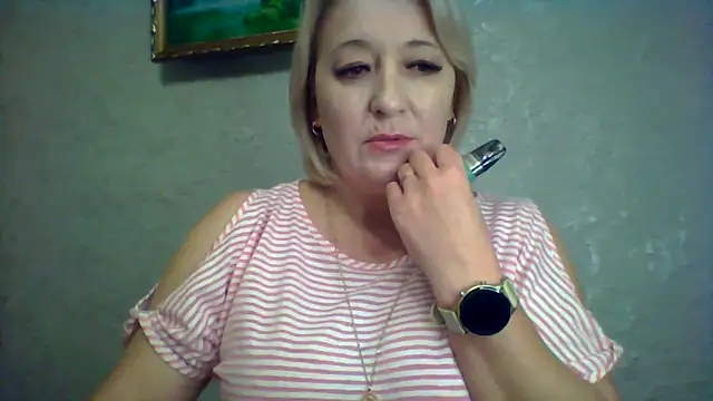 ArielXLoveresss online show from 11.13.25