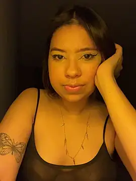 KiaraCut online show from 03.27.26