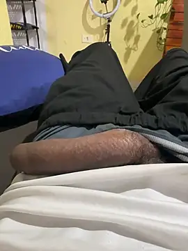 Snapshot of Pretosafado23cm chatting on 03.12.25 Pretosafado23cm online show from 03.12.25