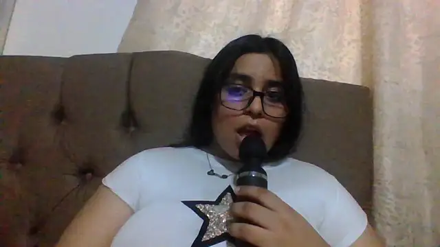 virginbrunette99 online show from 03.21.25