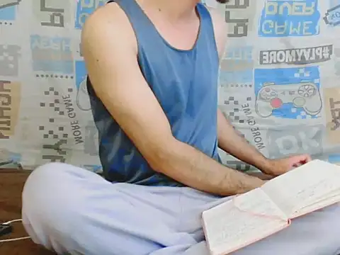 Snapshot of blondetwink chatting on 05.05.26 blondetwink online show from 05.05.26
